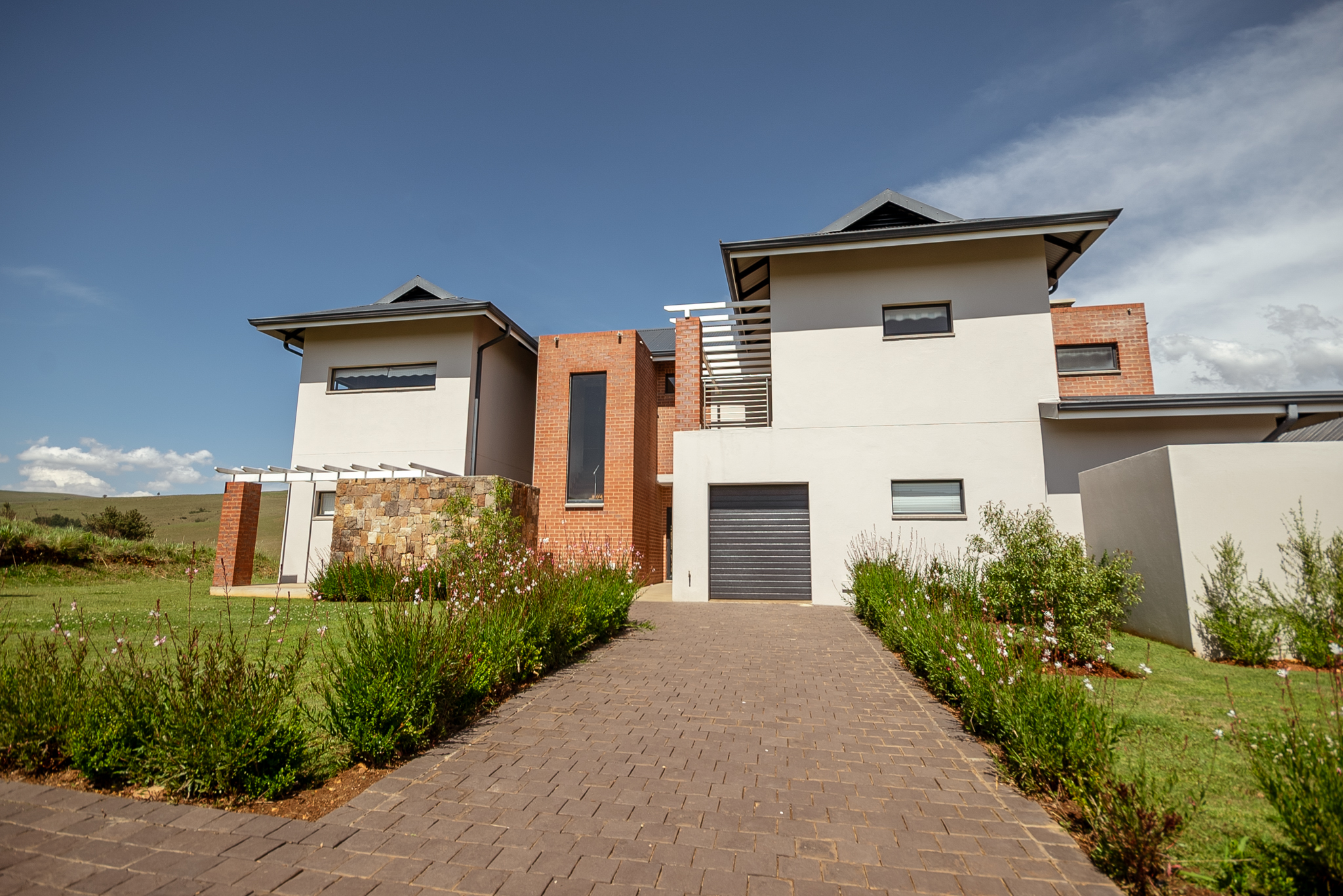 Highland House Highland Gate